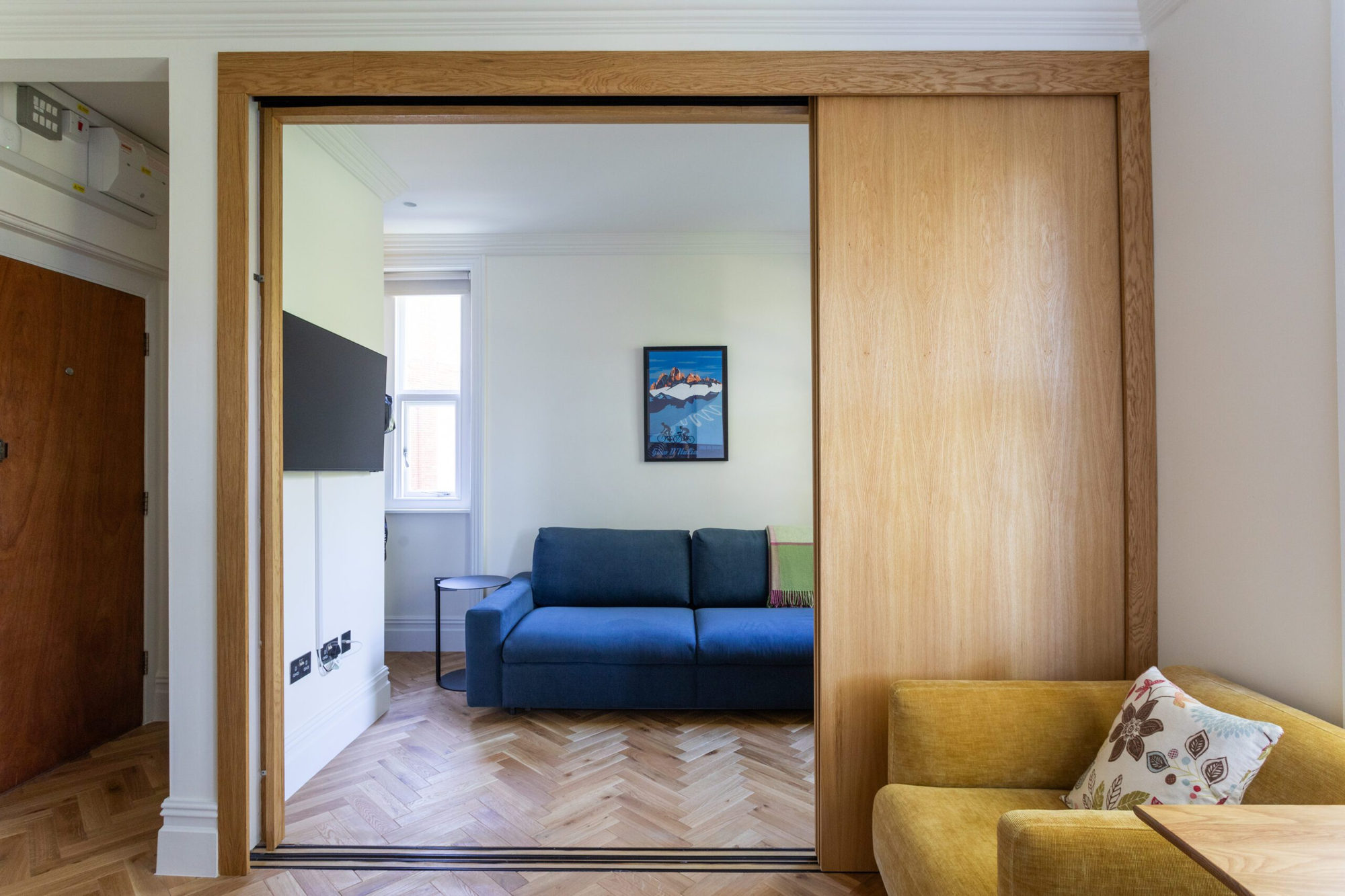 Embankment Gardens apartment, SW3, photo 33
