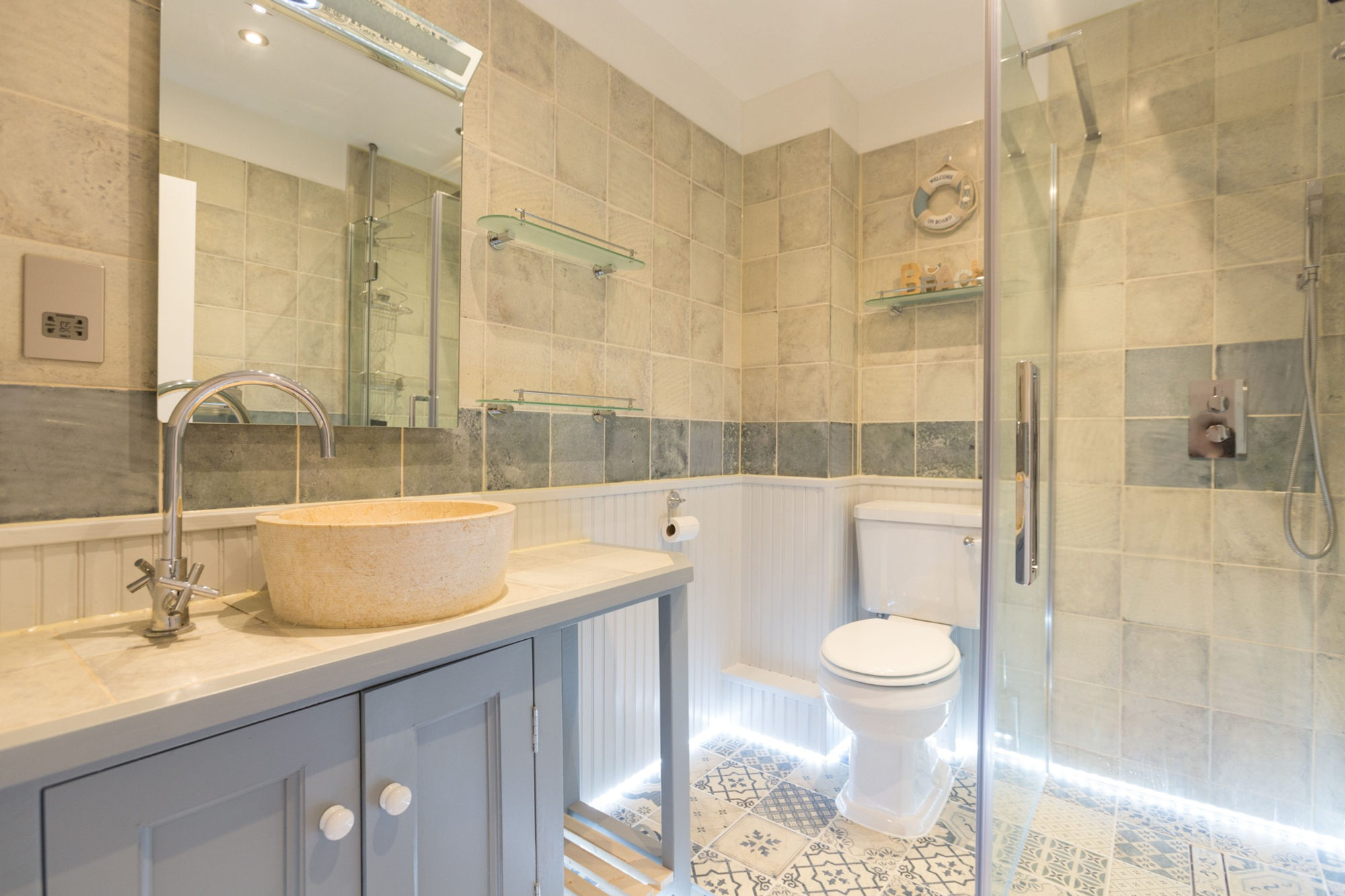 London Bridge flat, SE1, photo 13