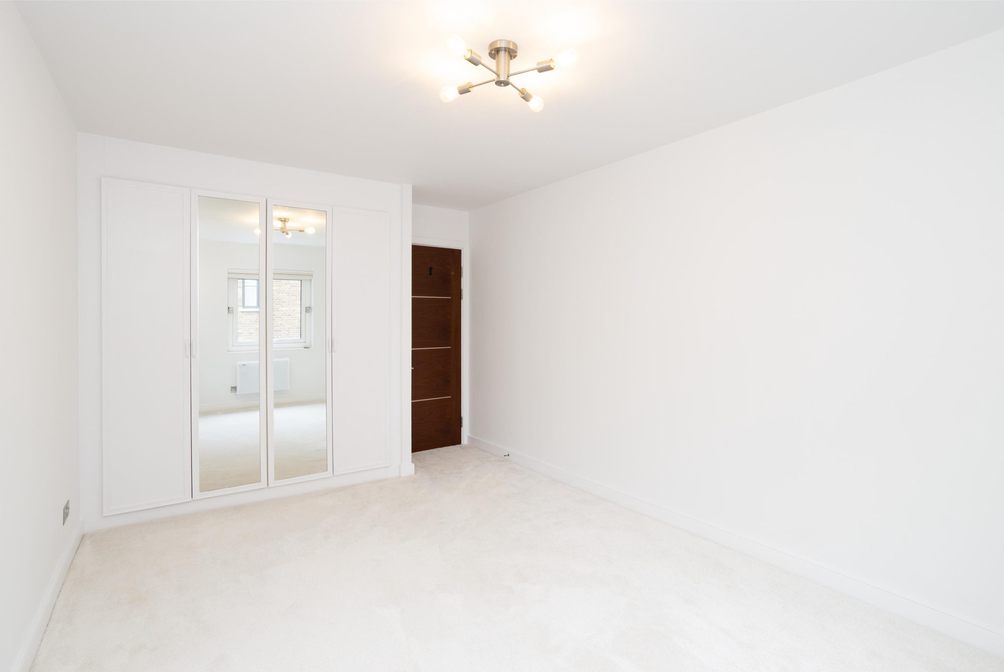 Bermondsey flat, SE16, photo 17