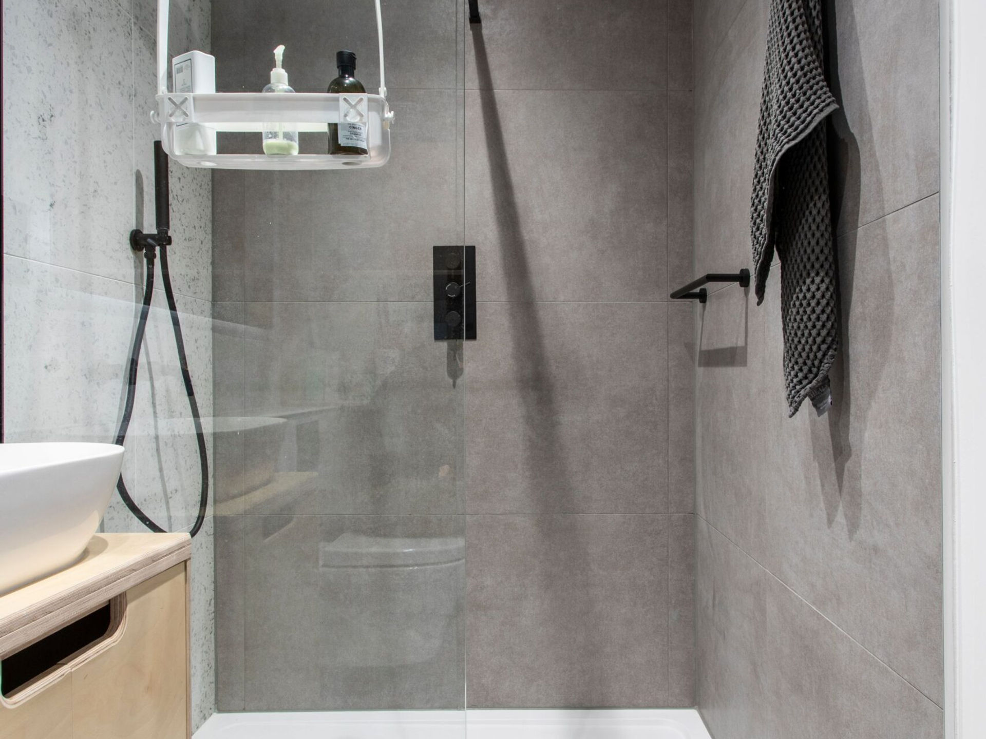 Kitchens & Bathrooms completed by MWB in London